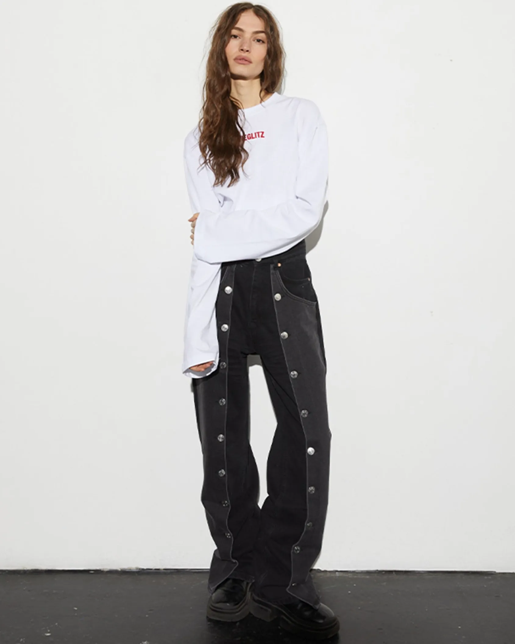 Cheap STIEGLITZ Chessa Wide Skate Longsleeve | White